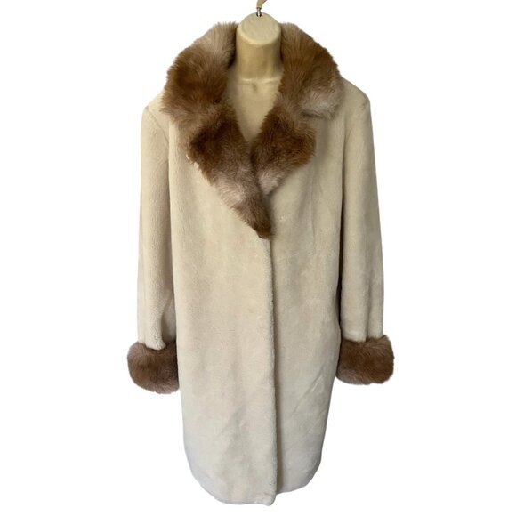 New Dennis Basso Ivory Beige Faux Fur Winter Coat - Made in USA - Picture 2 of 10